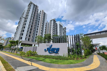 Aura Residence @ Precint 8
