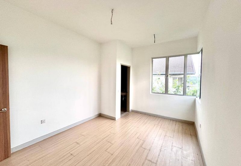 Serenia Amani @ Serenia City