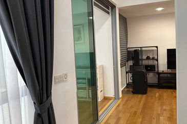 Symphony Hills Schumann