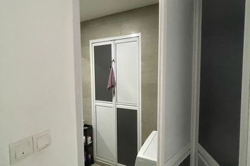 Kenwingston Square Garden