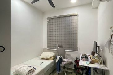 Kenwingston Square Garden