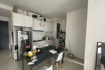 Kenwingston Square Garden