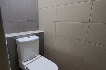 Lake Point Residence