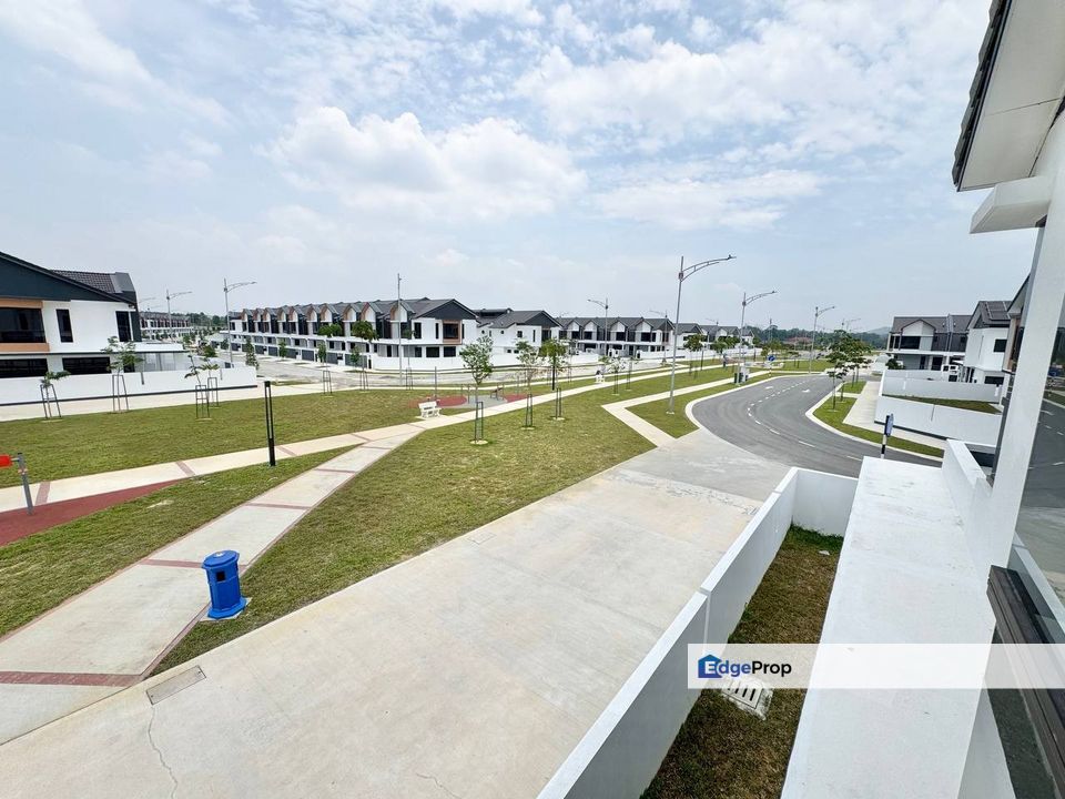 End Lot 2 Storey Anisa Serenia City Sepang, Selangor, Sepang