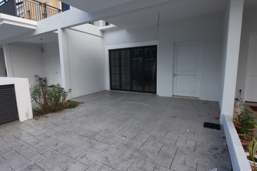 Monet Springtime @ Sunsuria City