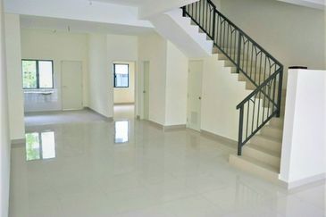 Monet Springtime @ Sunsuria City