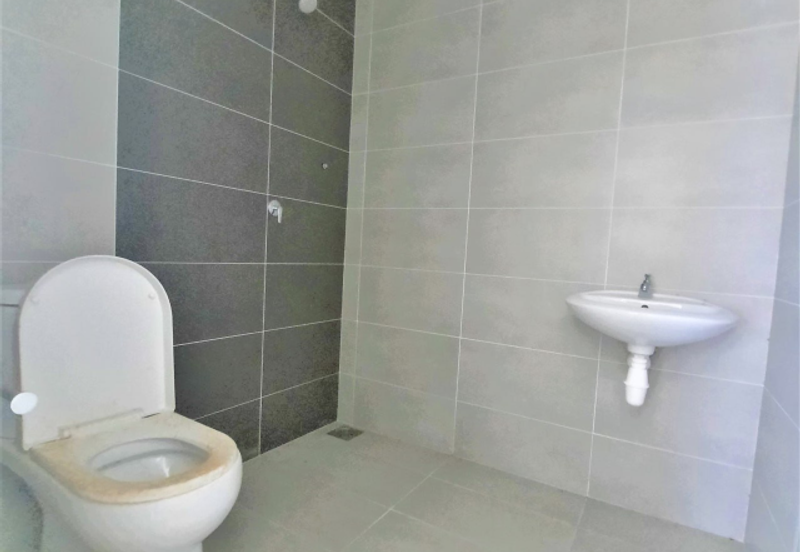 Monet Springtime @ Sunsuria City