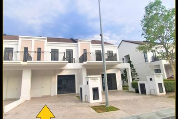 Monet Springtime @ Sunsuria City