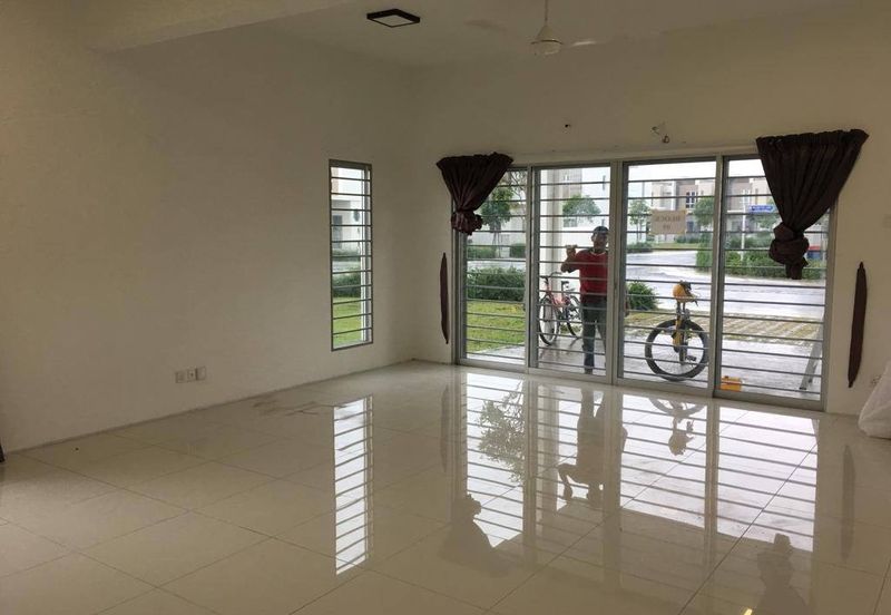 Casa Green @ Cybersouth