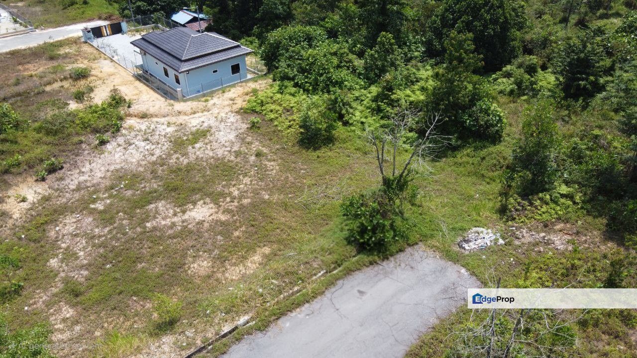 Cul de Sac Tanah Lot Kediaman Salak Tinggi Sepang, Selangor, Dengkil