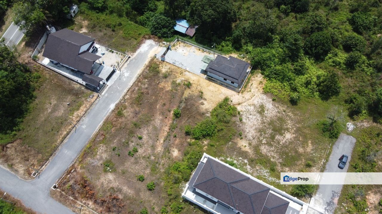 Cul de Sac Tanah Lot Kediaman Salak Tinggi Sepang, Selangor, Dengkil