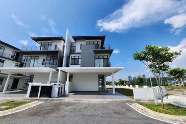 Senna Residence Presint 12