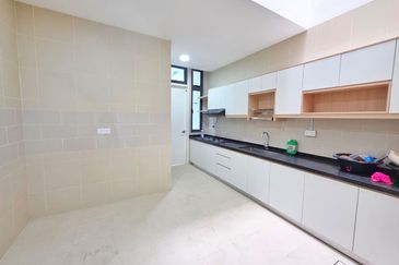 Senna Residence Presint 12