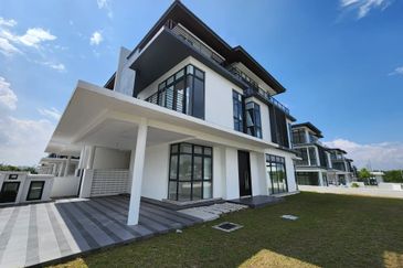 Senna Residence Presint 12