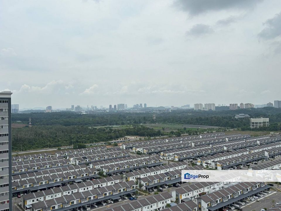 Partially Furnished Pangsapuri Kita Impian Cybersouth, Selangor, Dengkil