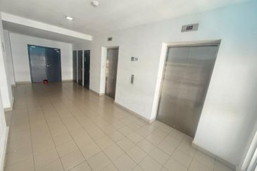 PR1MA Lakefront Homes