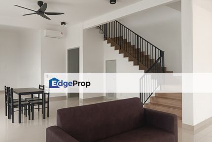 Fully Furnished Semi Detached Sejati Lakeside 2 Cyberjaya, Selangor, Cyberjaya