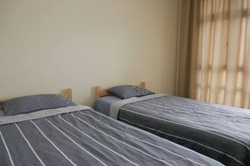 Aura Residence @ Precint 8