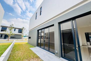 The Waterlily @ Bandar Gamuda Cove