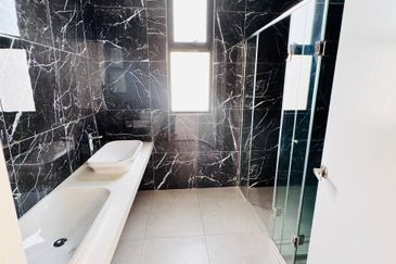 The Waterlily @ Bandar Gamuda Cove