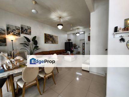 2 Storey Terrace Lake Park Tropicana Heights Kajang, Selangor, Kajang