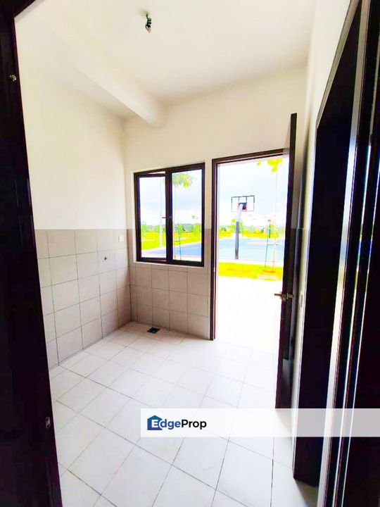 Brand New 2 Storey Serenia Anisa Serenia City Sepang, Selangor, Sepang