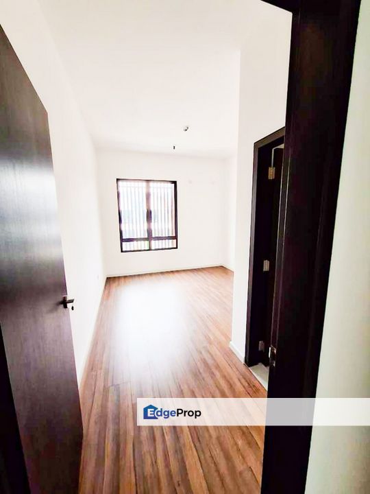 Brand New 2 Storey Serenia Anisa Serenia City Sepang, Selangor, Sepang