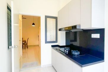 Crescent Park Townvilla