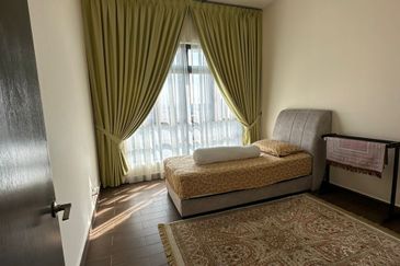 Aura Residence @ Precint 8