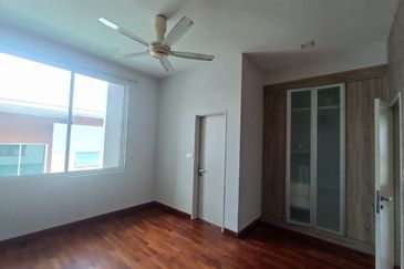 Jacaranda Garden Residence