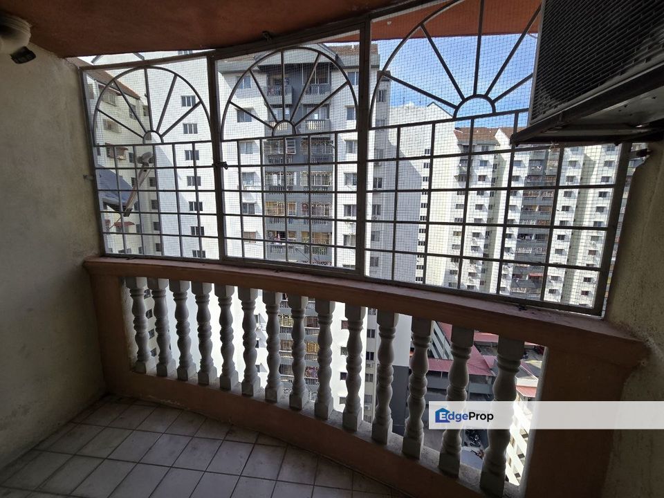 Refurbished Sri Ria Apartment Taman Sepakat Indah Kajang, Selangor, Kajang