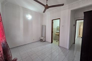 Sri Ria Apartments