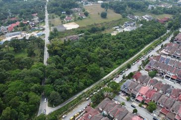 Jalan Bukit Rahman Putra