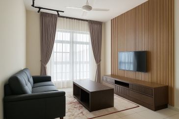 Aura Residence @ Precint 8