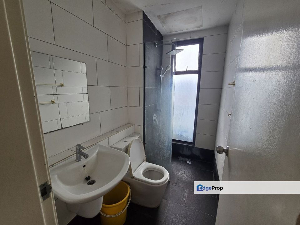 Corner Unit Studio Urban 360 Batu Caves Selangor, Selangor, Gombak