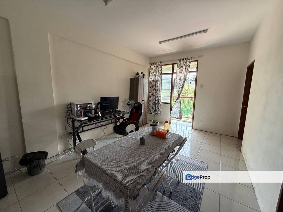 Apartment Sinar Taman Salak Perdana Salak Tinggi, Selangor, Sepang