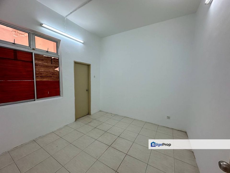 Freehold Double Storey Terrace taman Warisan Mulia Kota Warisan Sepang Sunsuria, Selangor, Sepang