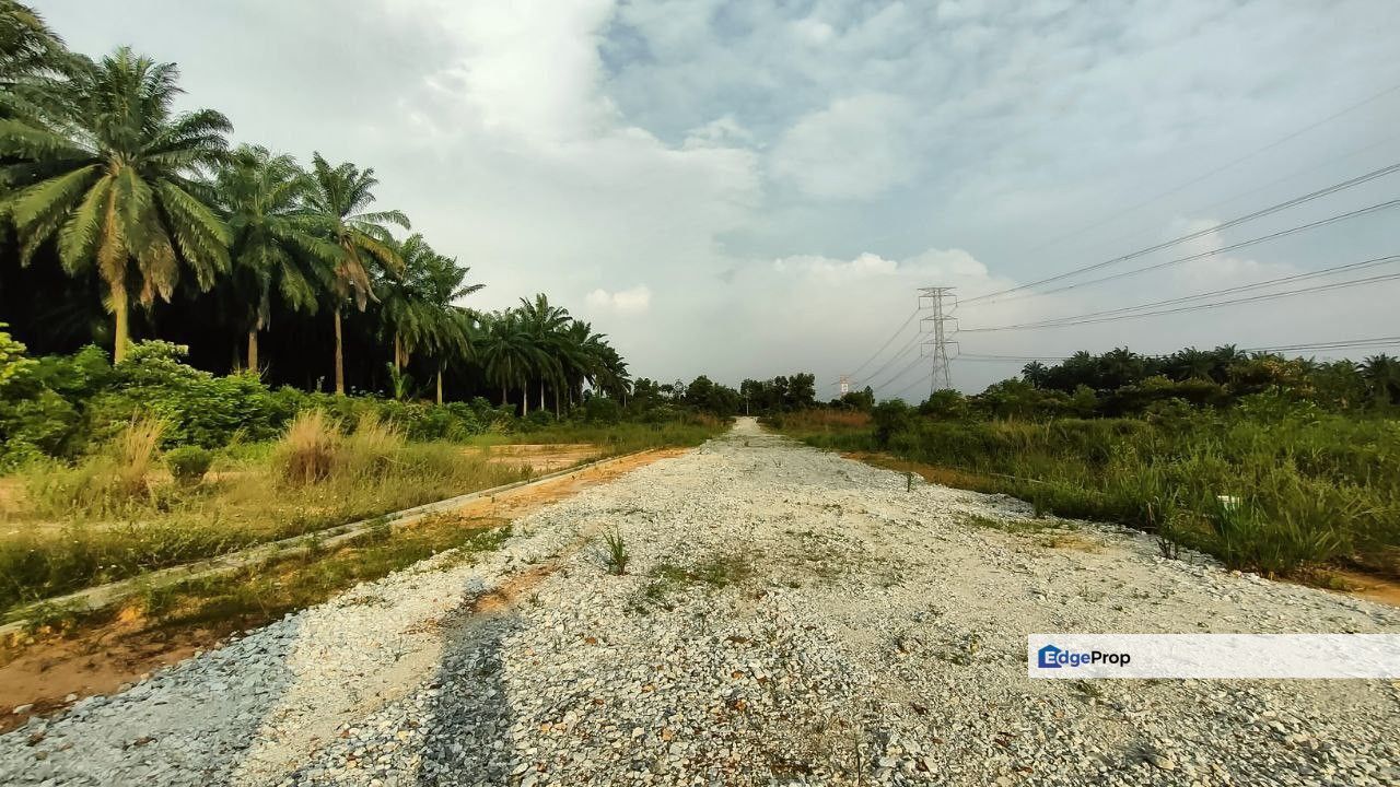 Bungalow Lot Bukit Damar Dengkil Selangor, Selangor, Dengkil