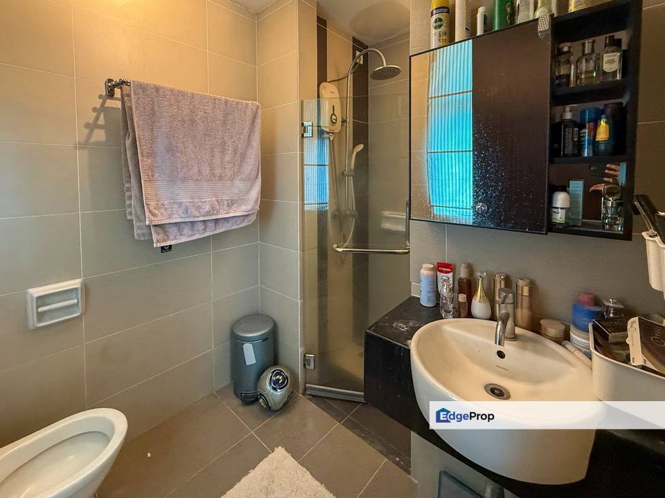 Renovated Spacious Condo Gardenview Residence Cyberjaya, Selangor, Cyberjaya