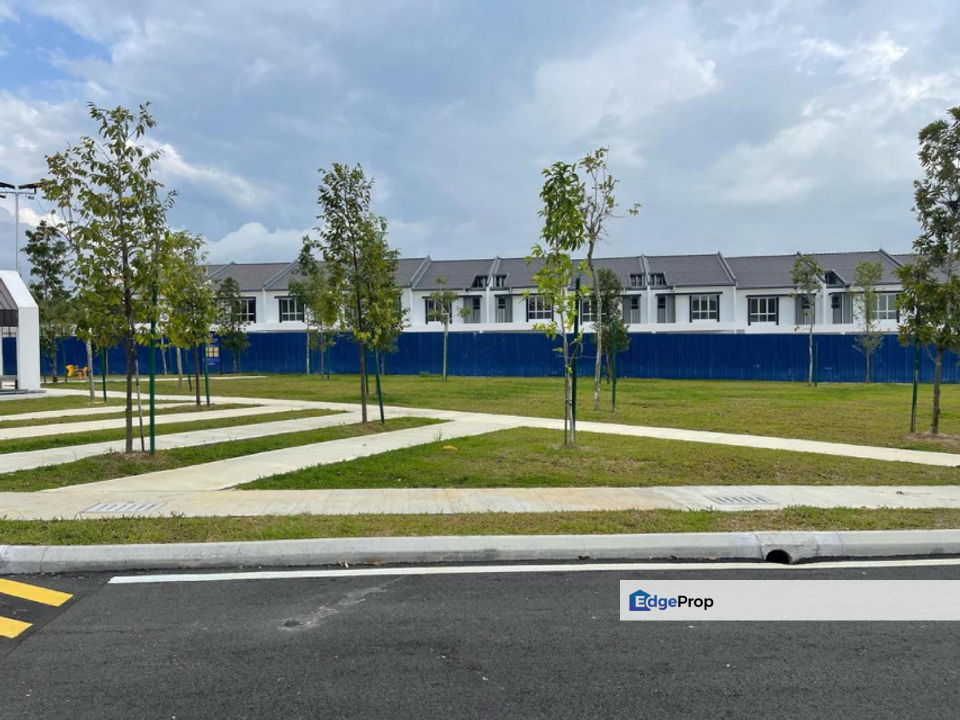 Double Storey Emilia Terrace Nilai Impian Nilai, Negeri Sembilan, Nilai