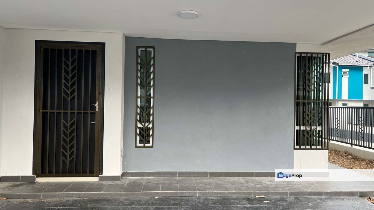 Partial Furnish 2 Storey Terrace Serenia Ariya Serenia City Dengkil, Selangor, Sepang