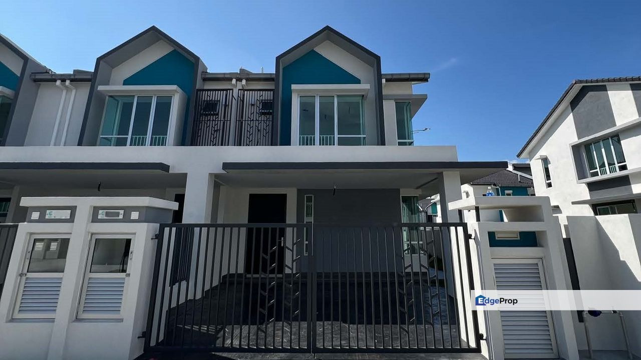 Partial Furnish 2 Storey Terrace Serenia Ariya Serenia City Dengkil, Selangor, Sepang