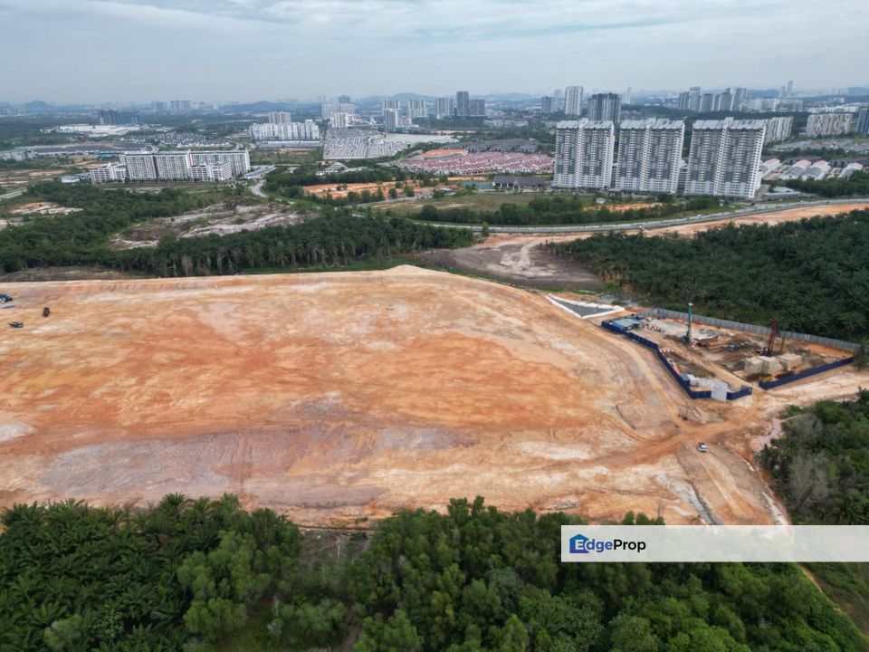 End Lot Bungalow Lot Bukit Damar near PKNS Cyberjaya, Selangor, Dengkil