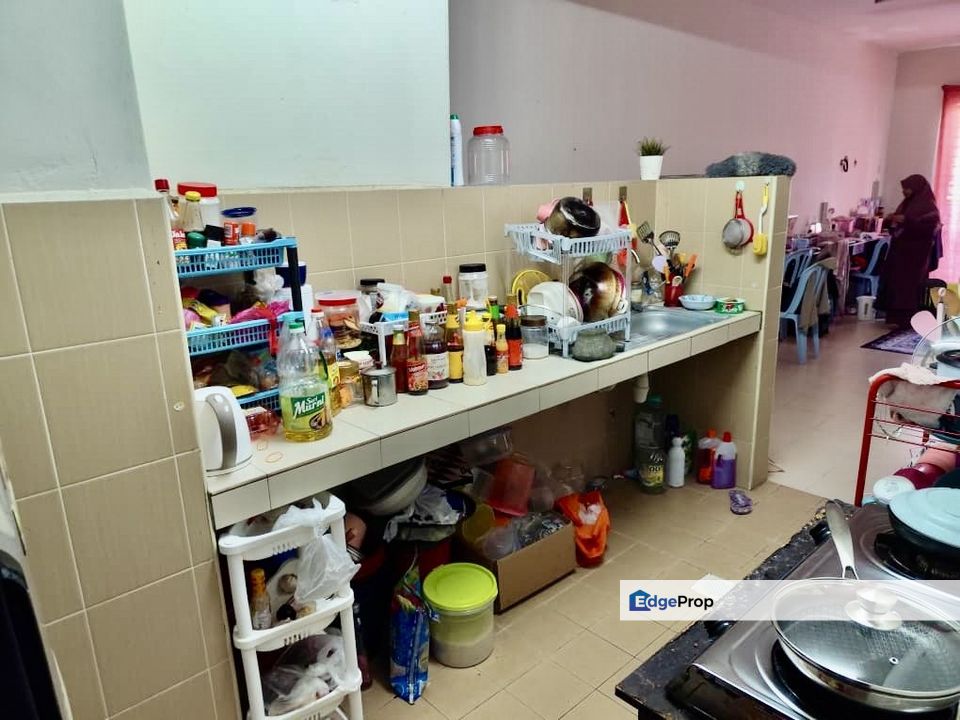 Apartment Anggerik Court Nilai, Negeri Sembilan, Seremban