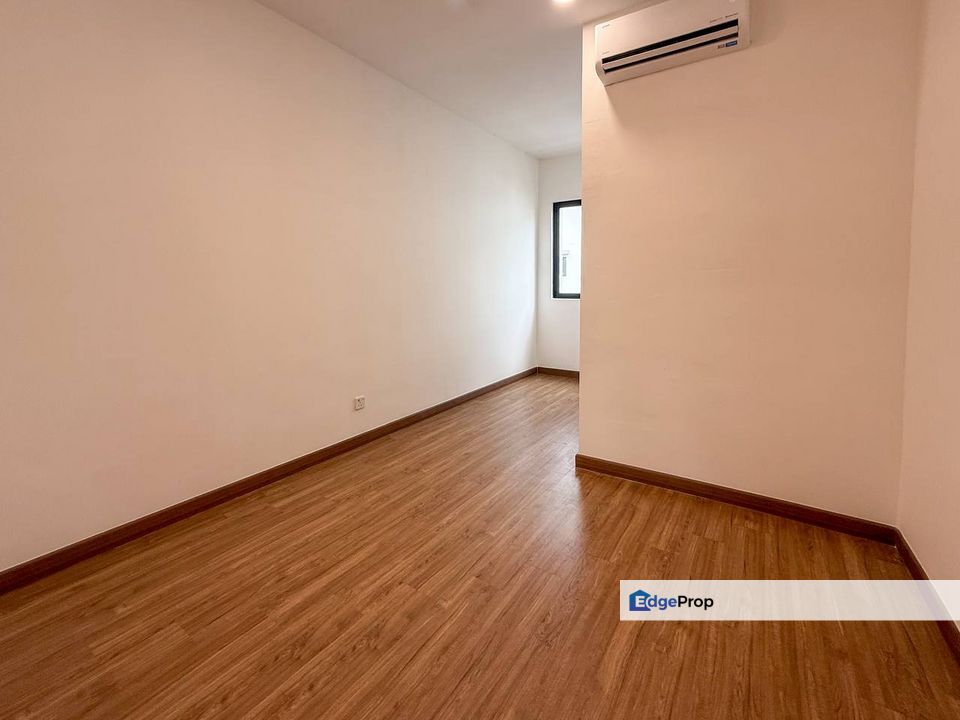 Upper Unit Semi D Sejati Lakeside 2 Cyberjaya Semi D, Selangor, Cyberjaya