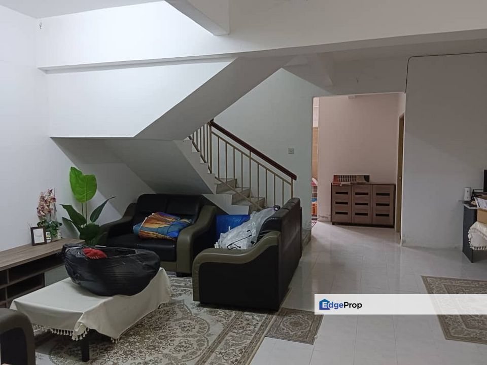 Teres Dua Tingkat, Taman Padu Permai, Sg Besar Sabak Bernam, Selangor, Sungai Besar