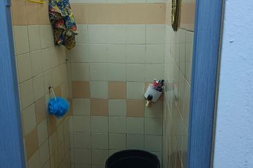 Flat PKNS, Seksyen 24