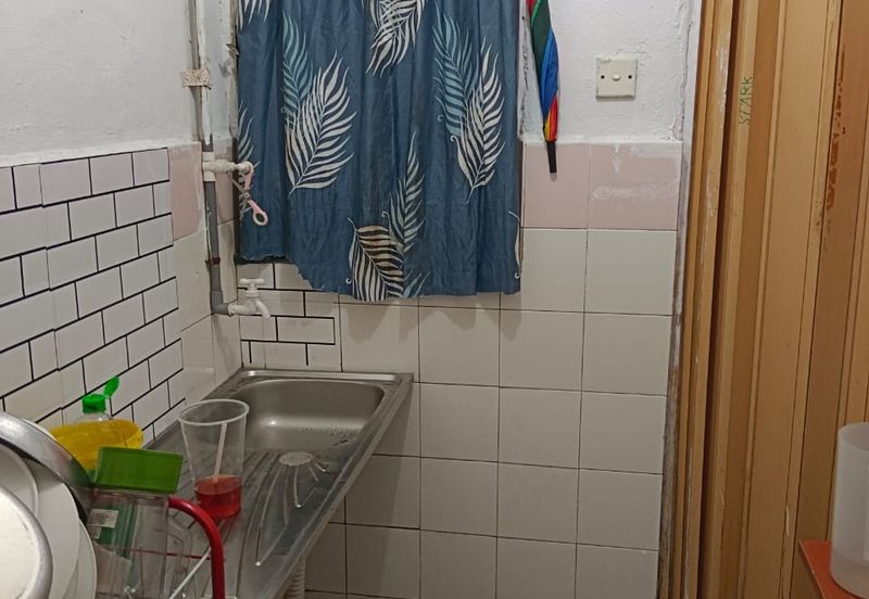 Flat PKNS, Seksyen 24