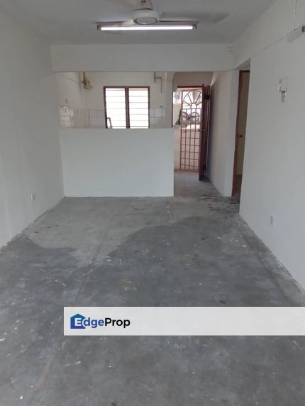 [Open Title/Non Bumi Lot] Flat PKNS Seksyen 20, Shah Alam, Selangor, Shah Alam