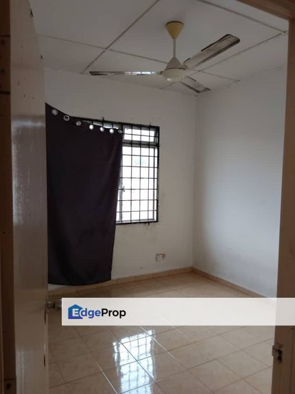 Pangsapuri Megah Villa, Level 4, Sepang , Selangor Darul Ehsan, Selangor, Sepang
